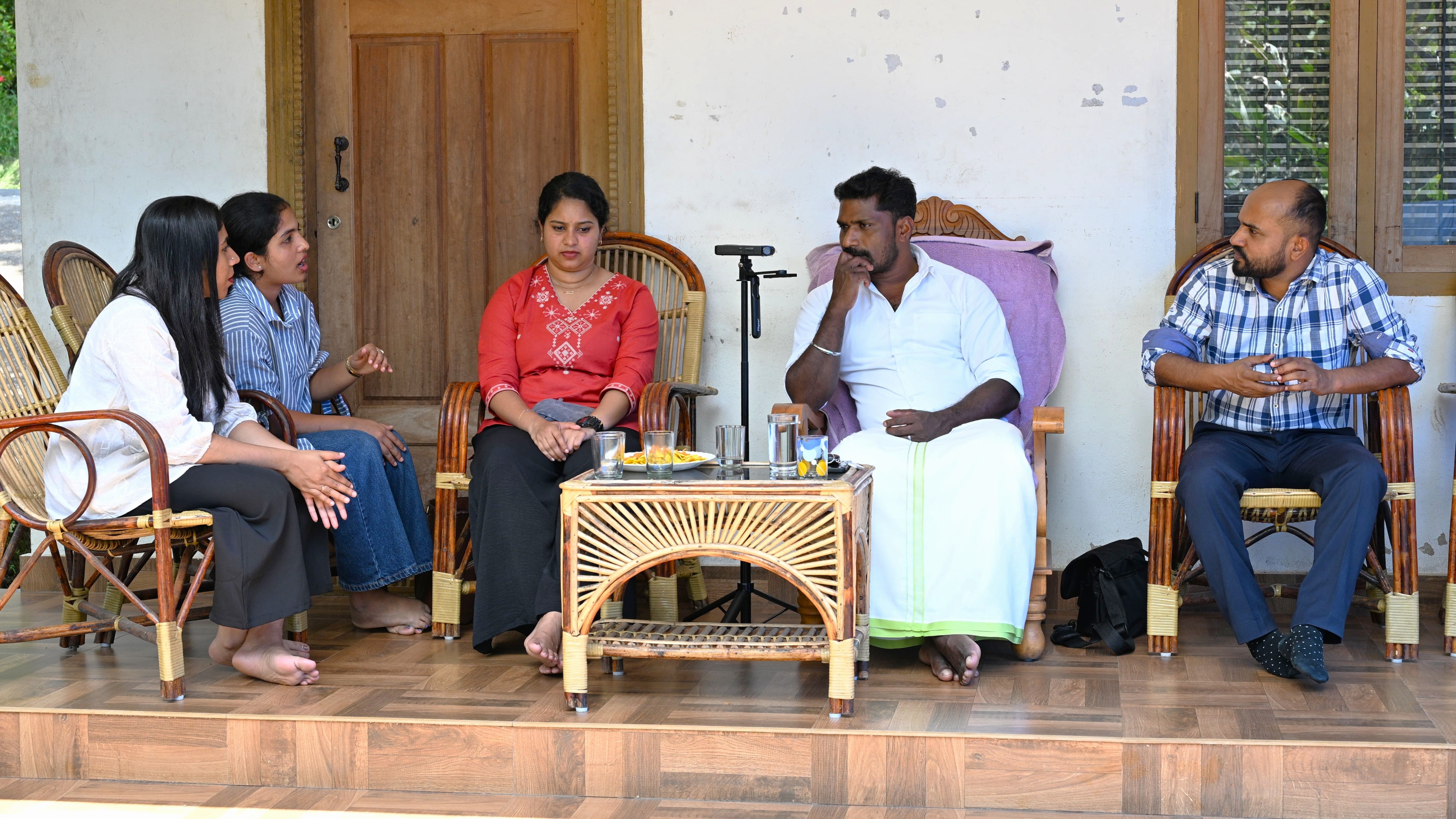 Fieldwork on the ethno-linguistic documentation of the Mannan language